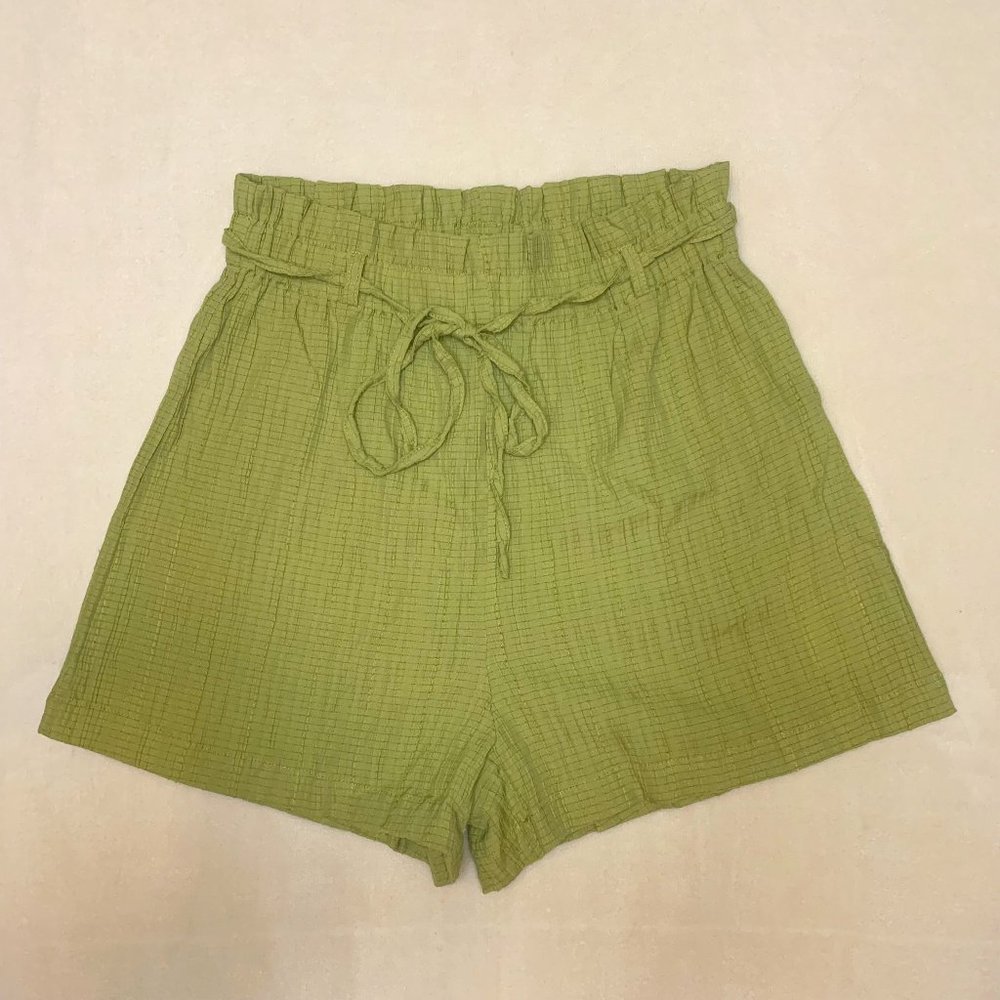 New W. Tags Cider Drawstring High Waist Shirred Green Shorts Size Medium